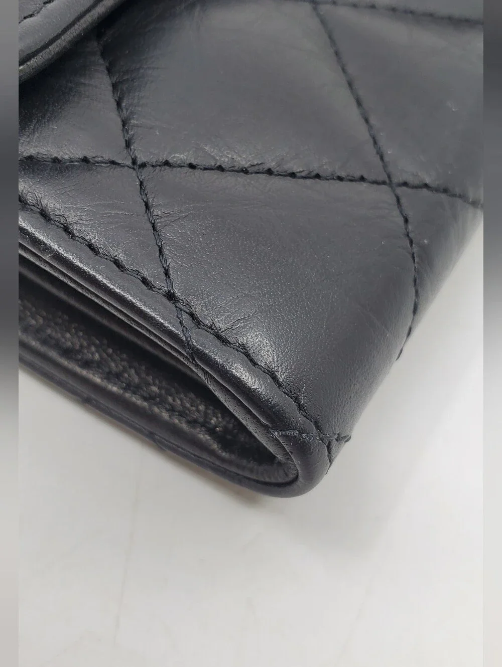 Chanel Reissue 2.5t Flap Wallet
